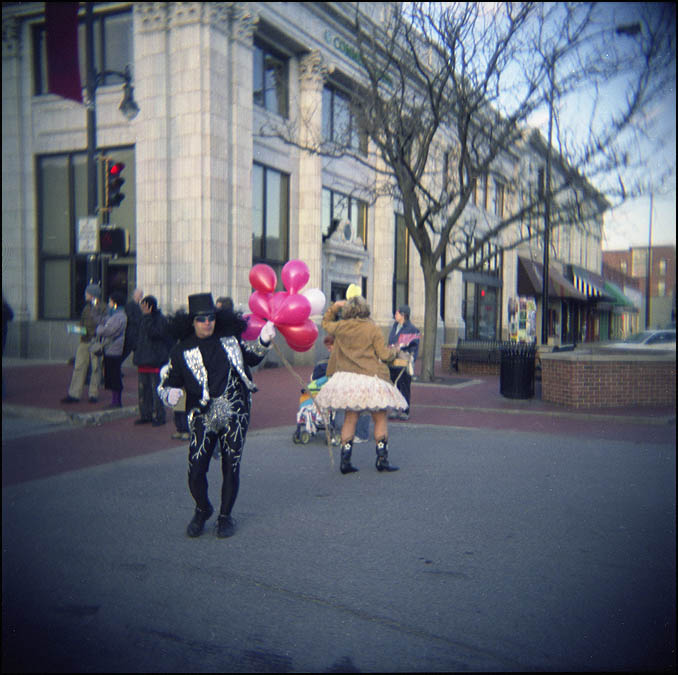 Random marchers