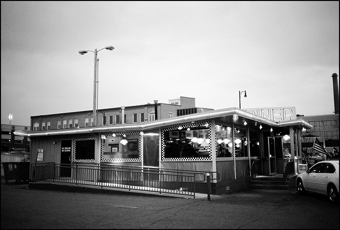 Broadway Diner